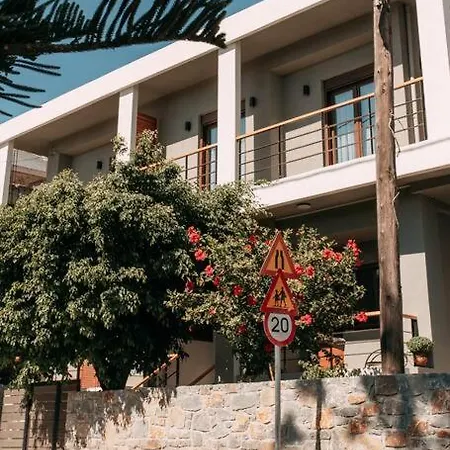 Lux Near Center Апартаменты *