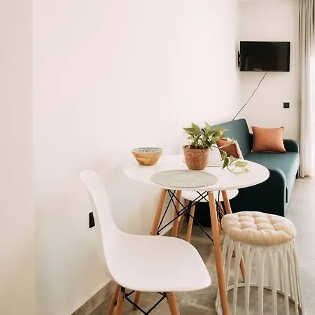 Lux Near Center Апартаменты